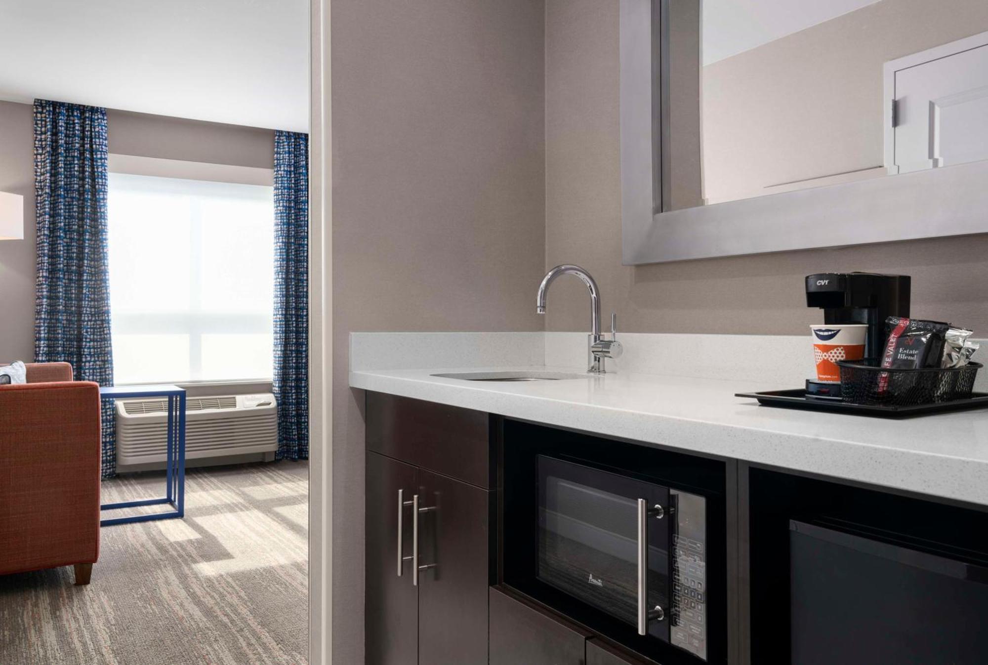 Hampton Inn & Suites-Worcester, Ma Buitenkant foto