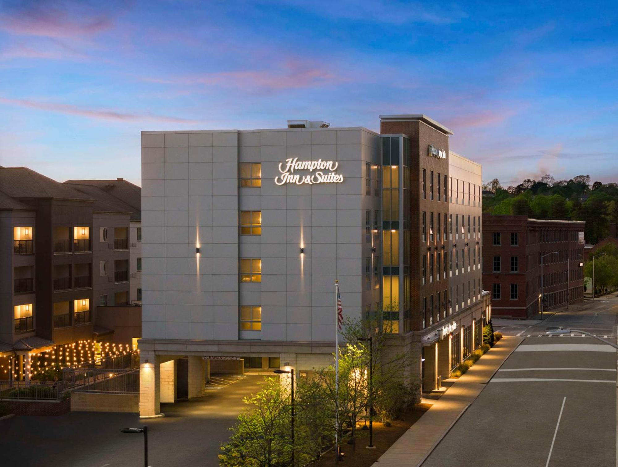 Hampton Inn & Suites-Worcester, Ma Buitenkant foto